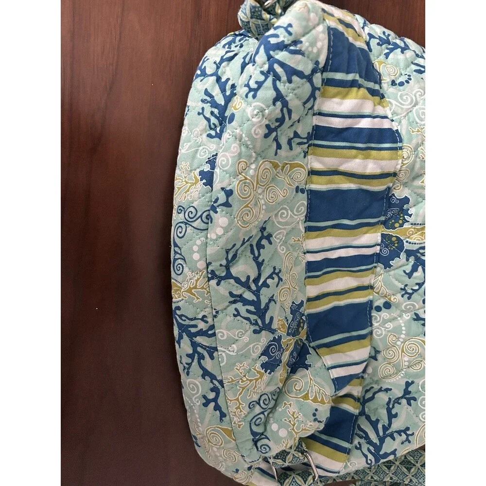 She’s Got Baggage Floral Drawstring Backpack Blue Green White Snap Zip Pockets